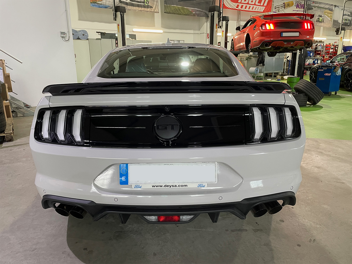 Original Ford Performance GT350 Track Pack Heckspoiler für Mustang 6 – inkl. Montage & Anbauabnahme