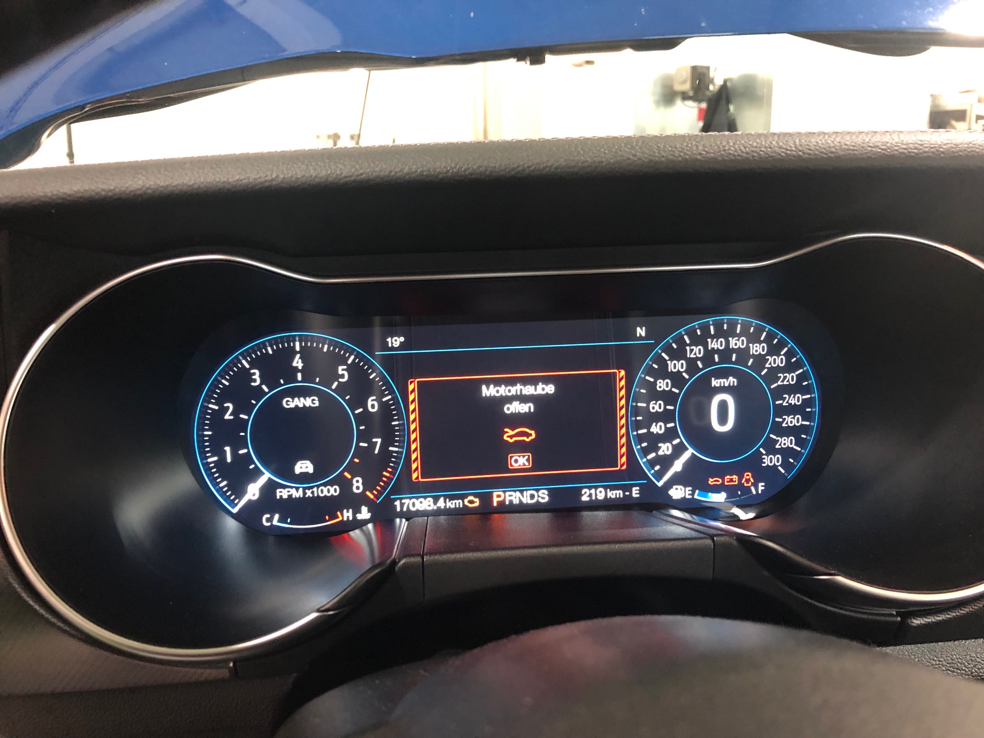 Tachoerweiterung auf 300 km/h für Mustang 6 FL – Durchführung bei Schropp
