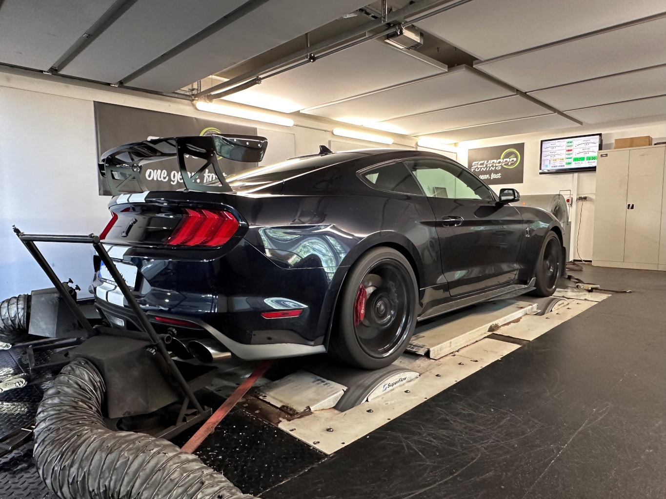 Schropp SF3 Heckflügel im GT3-Stil für Mustang 6 Coupe – mit Teilegutachten